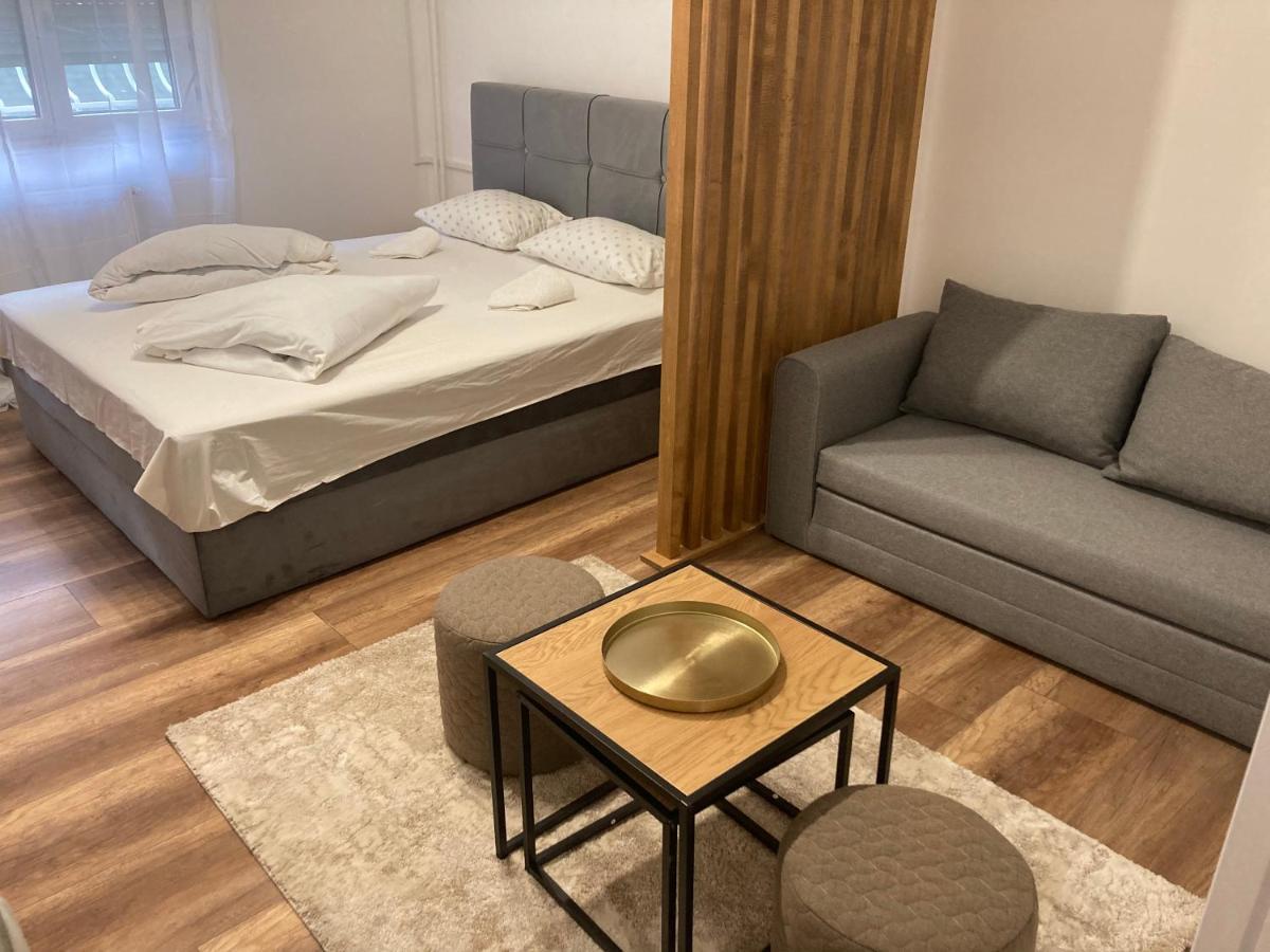 Hotel Duga نوفي ساد المظهر الخارجي الصورة