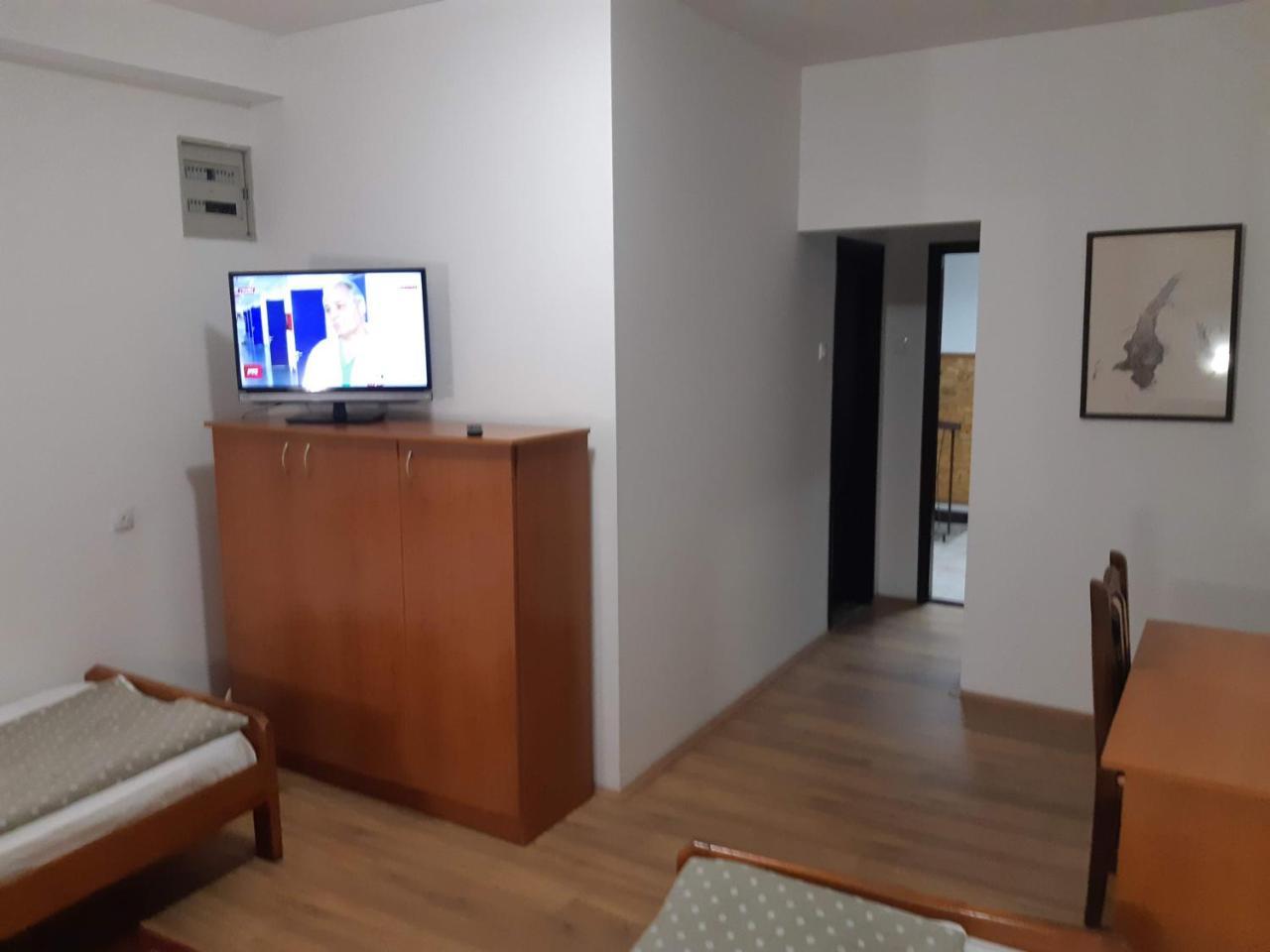 Hotel Duga نوفي ساد المظهر الخارجي الصورة